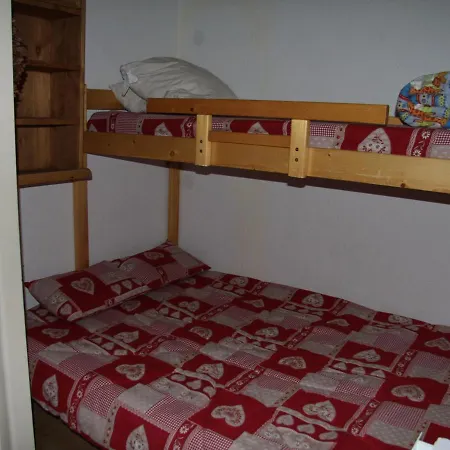 Confortable 3 Pieces, Depart Ski, Parking, Wifi, - Fr-1-459-38 *